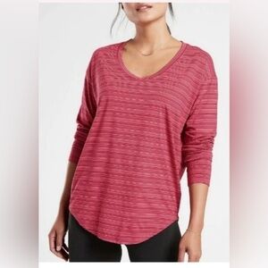 Athleta Cloudlight Stratus lightweight Dragonfruit striped Shirt womens 2X